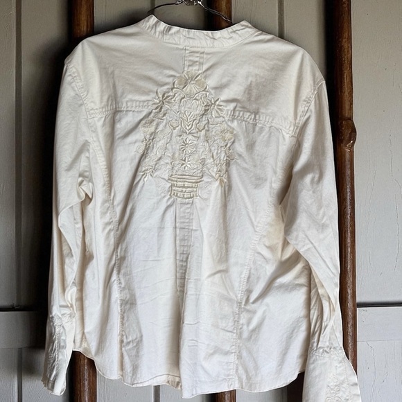 Mixit Tops - Cowgirl Style Embroidered Cream Long Sleeve Blouse